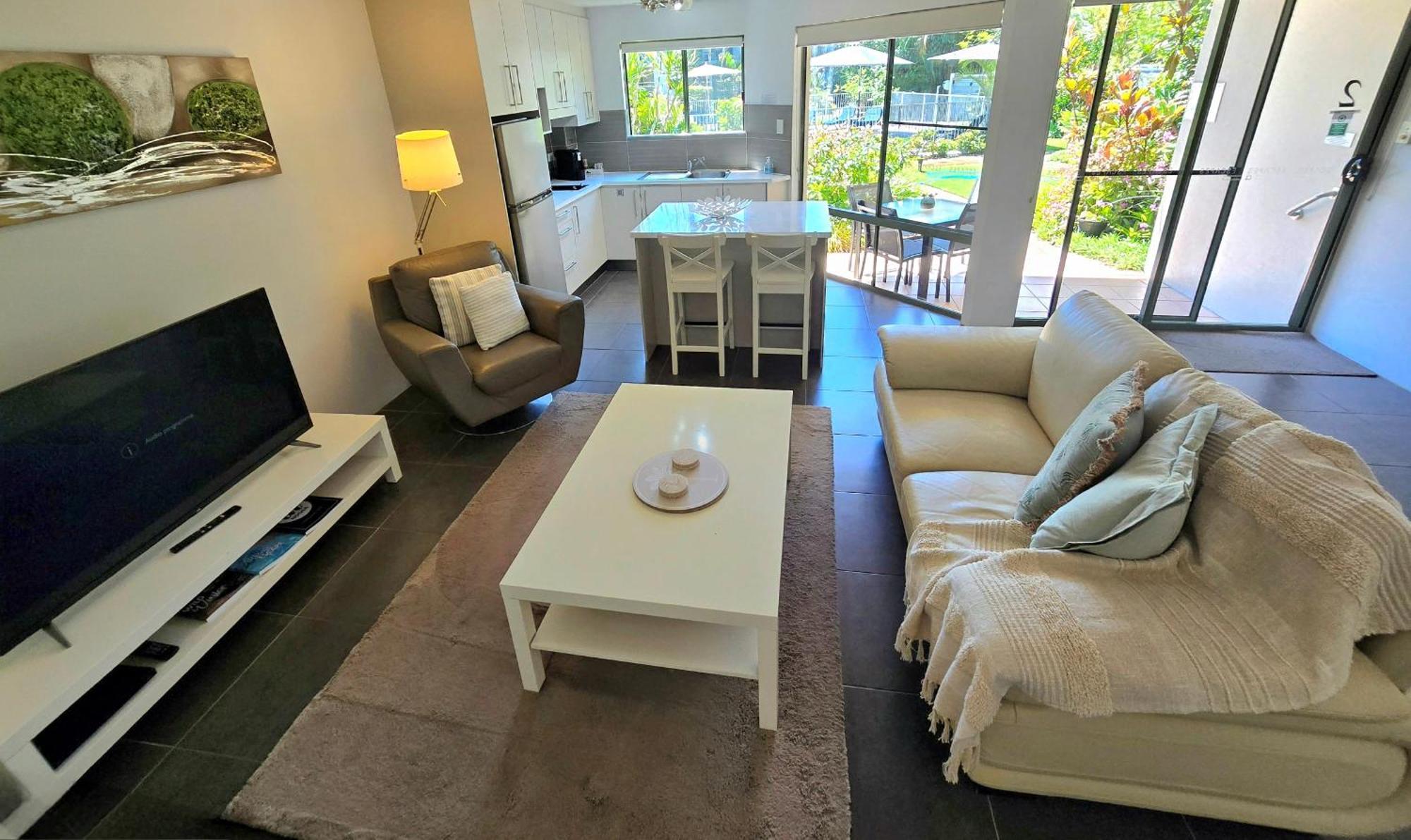 Noosa River Retreat Holiday Apartments Noosaville Bagian luar foto